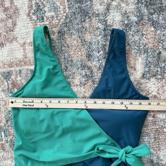 Summer Salt The Perfect Wrap One Piece Swimsuit Seaglass & Seaweed Size 14 Plus - Picture 7 of 12